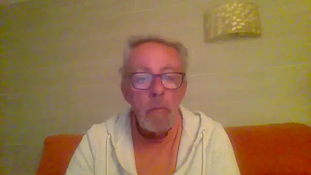 tuggy59 - Tuggy59's free webcam - UK Sex Cams