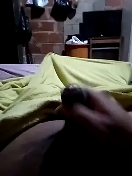 davidii907552 - Davidii907552's free webcam - UK Sex Cams