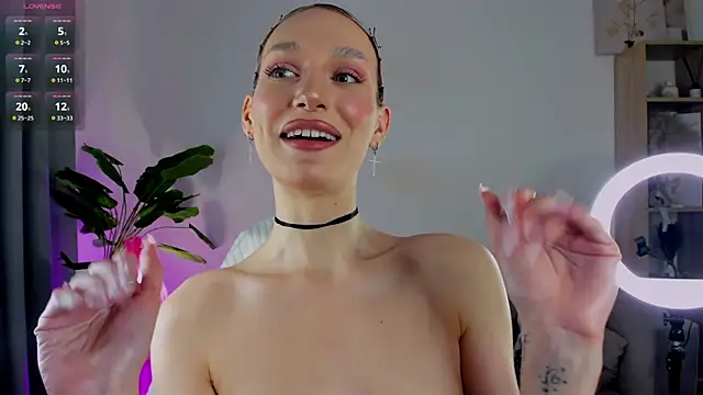 Ice_Strawberry webcam