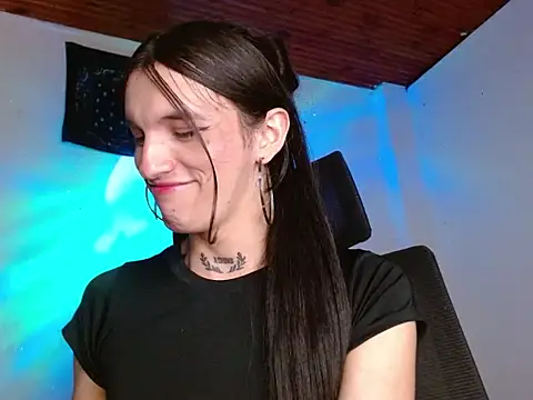 Scarlett_crastrawberry webcam