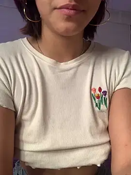 LilithMonette webcam