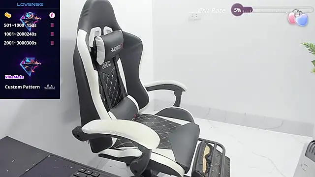 Naughty___asian webcam