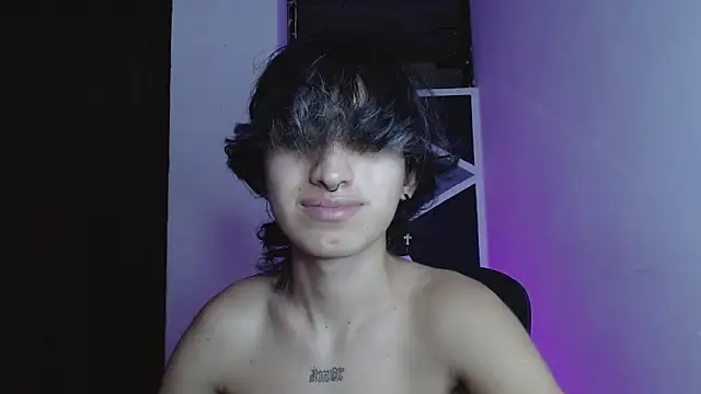 littlextreme live sex cam