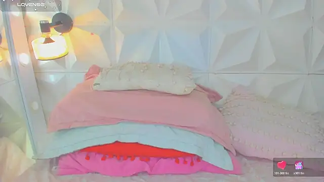 cute_latinaxxx webcam