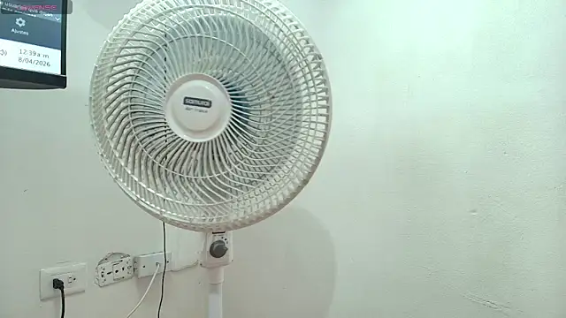 Elizabetth_Roman webcam