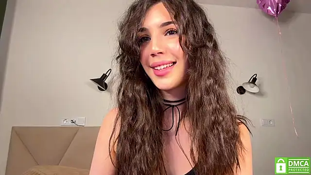 LolaTeaseX - Live Cam