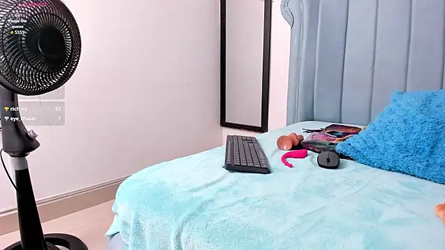 Mature_Skinny Stripchat cam model