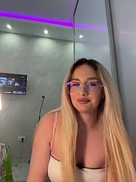 mollyxxx live sex cam