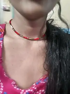 Webcam Model (Eshwari_Chopra)  is live.Free join now!