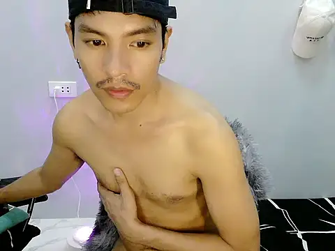 asian_darlingcummersxxx - Asian_darlingcummersxXx's free webcam - UK Sex Cams