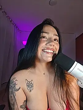 Webcam Model (helena_smith)  is live.Free join now!