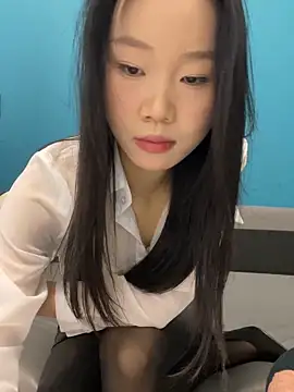 zhjks9988 - ZHJKS9988's free webcam - UK Sex Cams