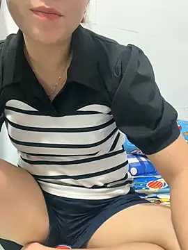 baby-lovely69 - Baby-lovely69's free webcam - UK Sex Cams