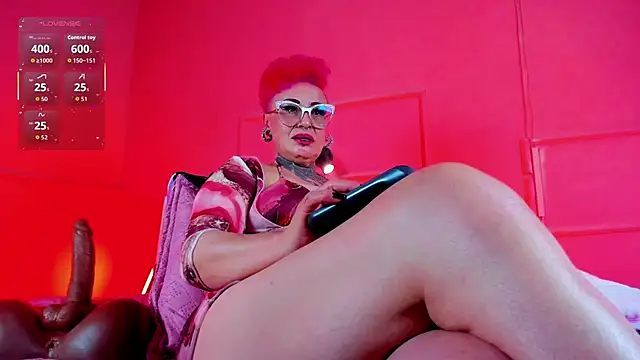 MATURE_HARDCORE webcam