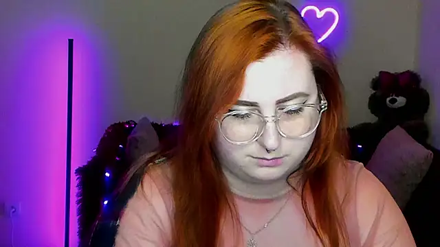 Alicia_love00 webcam