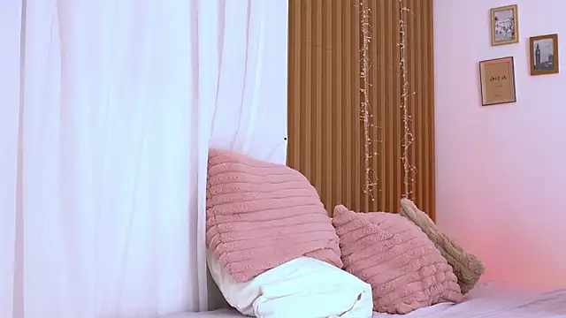 MissClaraJewel webcam