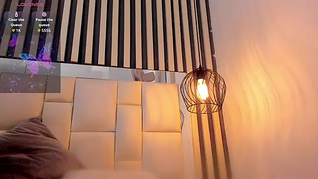 camila__herrera webcam