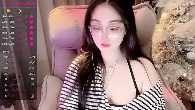 Monica-666888- webcam