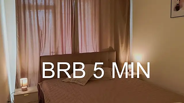 DeloresSaberi webcam