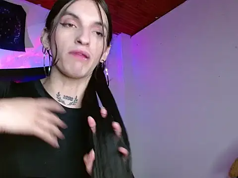 Scarlett_crastrawberry webcam