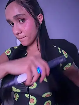 Isabella-Teen webcam