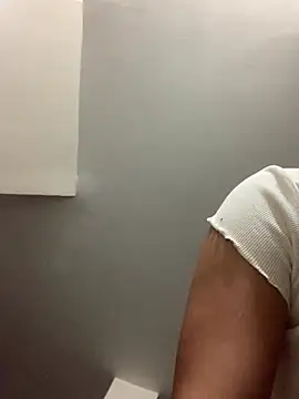 LilithMonette webcam