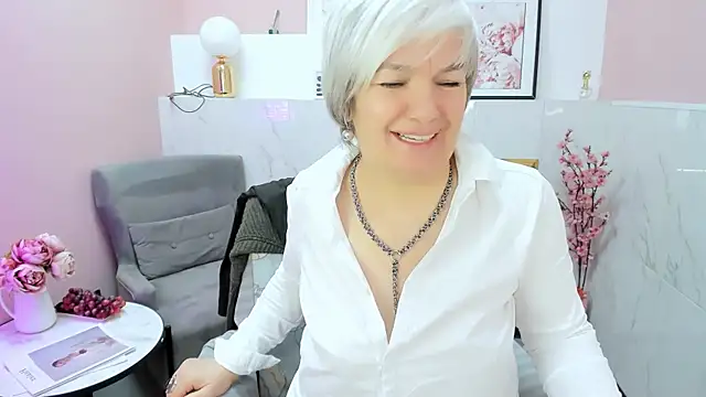 carmensoft - CarmenSoft's free webcam - UK Sex Cams