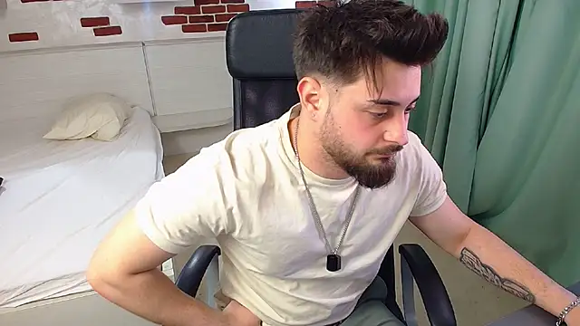 jalenpen - JalenPen's free webcam - UK Sex Cams