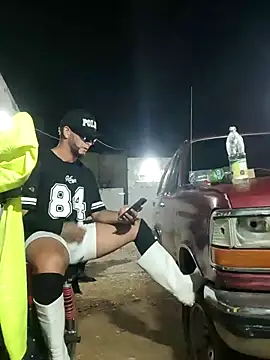 PIGHIGHDIRTY_p0 webcam