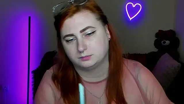 Alicia_love00 webcam