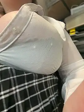 eliaden - Eliaden's free webcam - UK Sex Cams