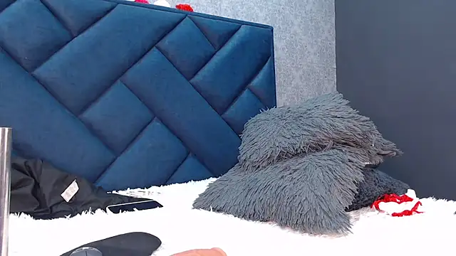 shanthal_bllizz webcam