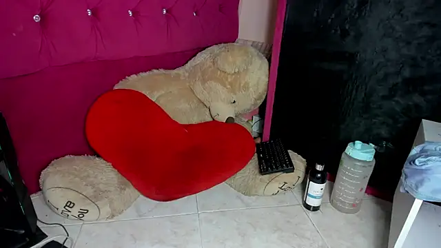 ammyy_brown - Ammyy_Brown's free webcam - UK Sex Cams