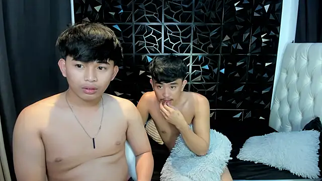 xlovercutietwink webcam