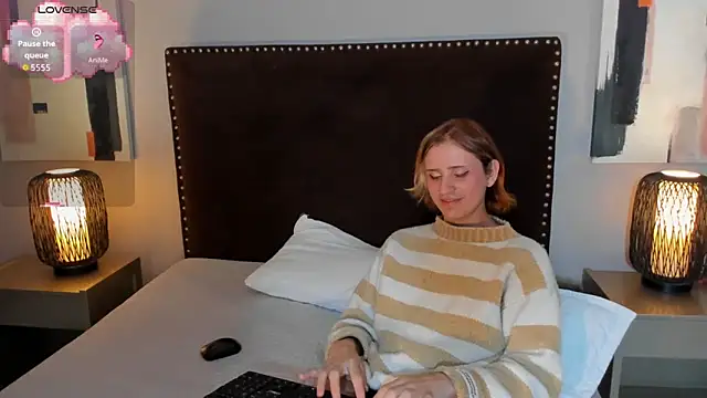 seraphine_star webcam