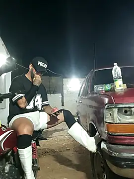 PIGHIGHDIRTY_p0 webcam