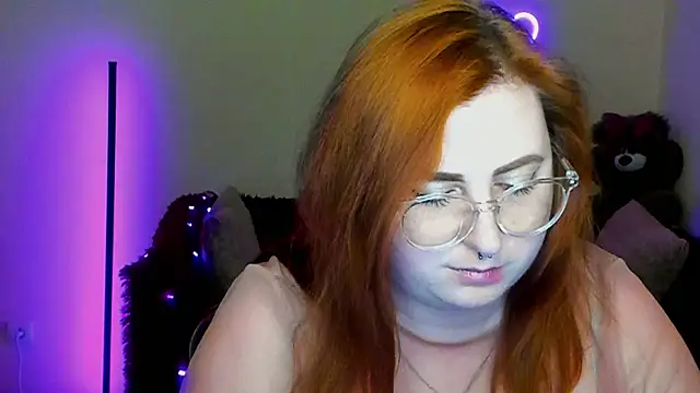 Alicia_love00 webcam