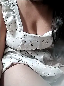 venu00 - Venu00's free webcam - UK Sex Cams