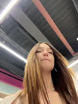 DollyTall live sex cam