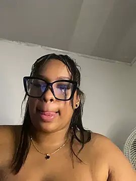 NataliaMillers Stripchat cam model