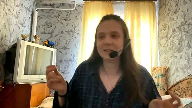 RosaliaHonohan webcam