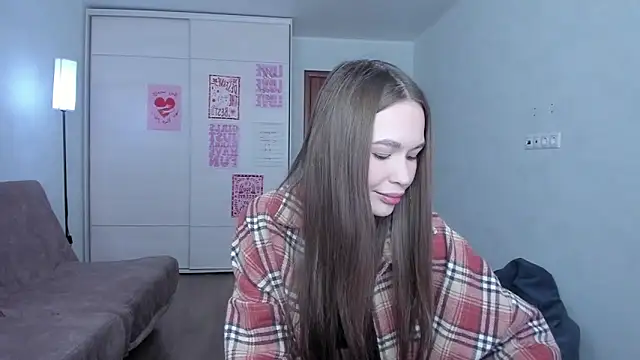 kittiangel00 - Kittiangel00's free webcam - UK Sex Cams