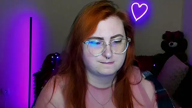 Alicia_love00 webcam