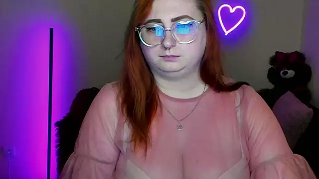 Alicia_love00 webcam