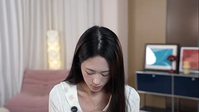 Honeypeach-0112 webcam