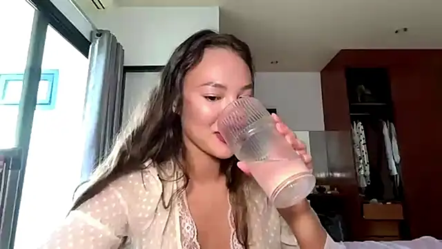 kamila_18_french