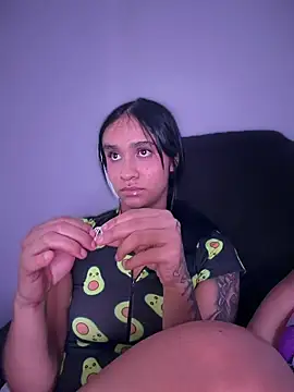 Isabella-Teen webcam