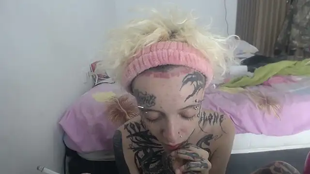 barbara_anal_squirt_ - Barbara_anal_squirt_'s free webcam - UK Sex Cams