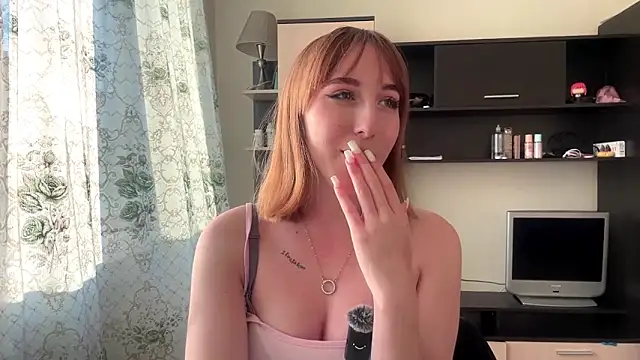 AquilineOrites webcam