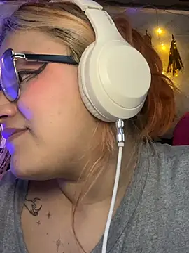 Sophia_Weest99 webcam